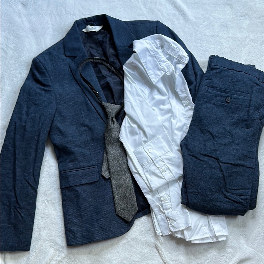 H&M Boys Navy Blue Suit Set